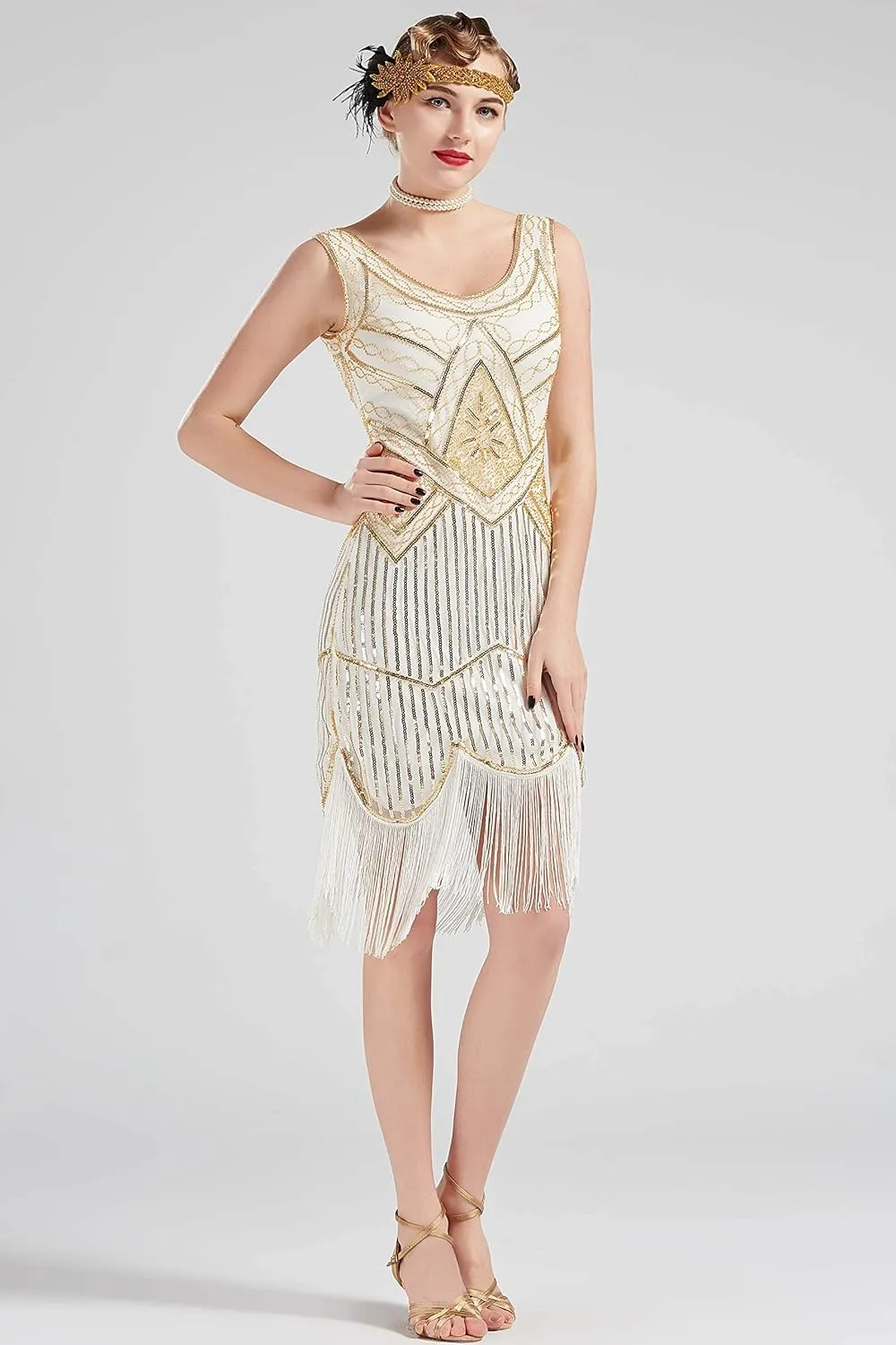 Coucoland Womens 1920s Flapper Sequin Beads Dress with Roaring 20s Gatsby Accessories Set for Party