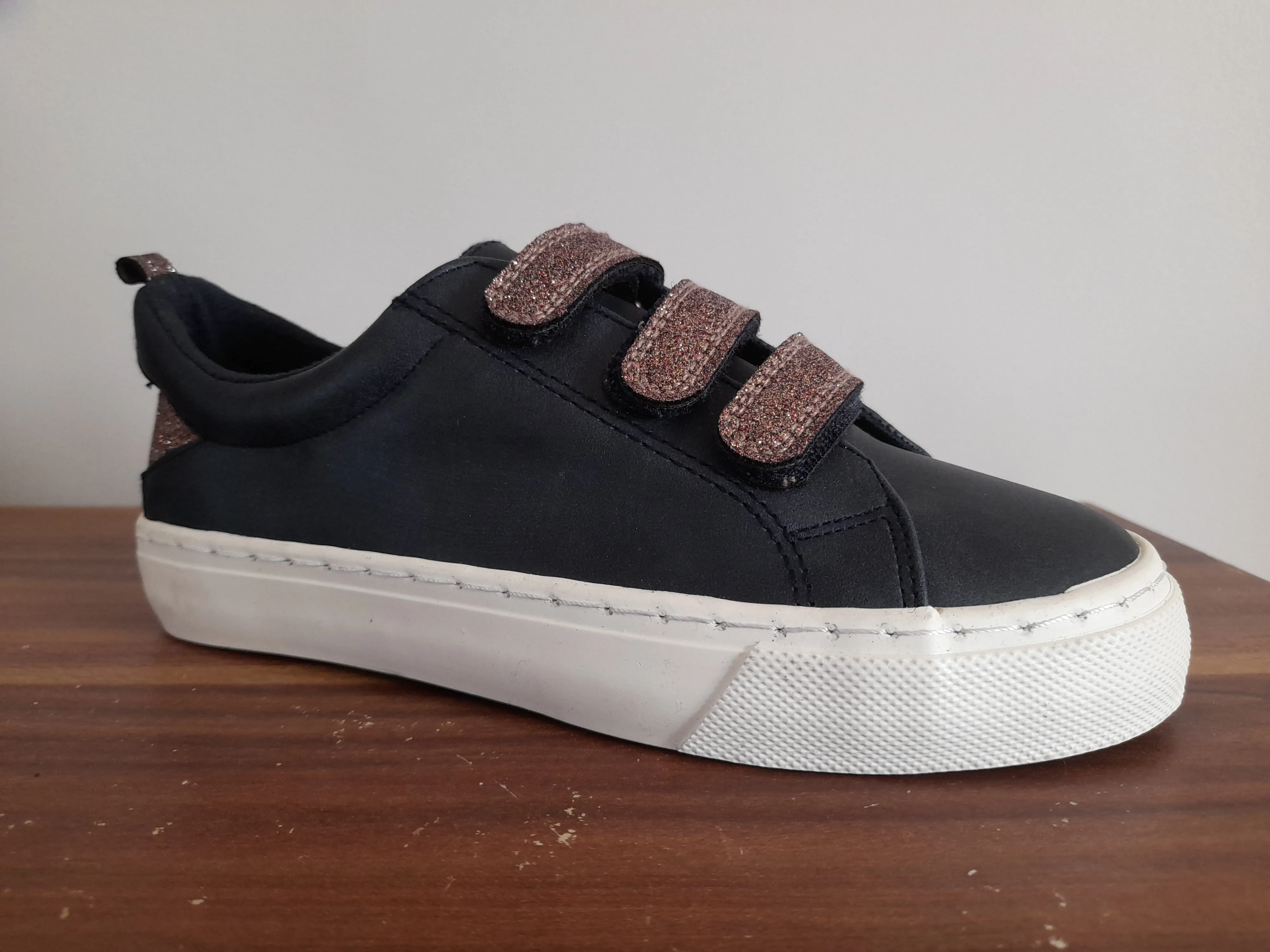 F&F OG Blue Glitter Star Older Girls Sneakers